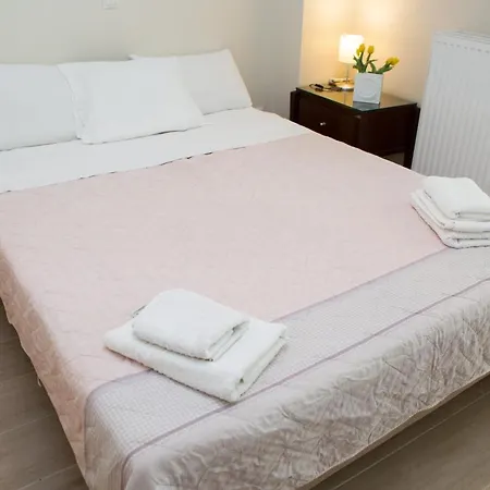 Apartment Acropolis Breeze Penthouse -touch The Sky *